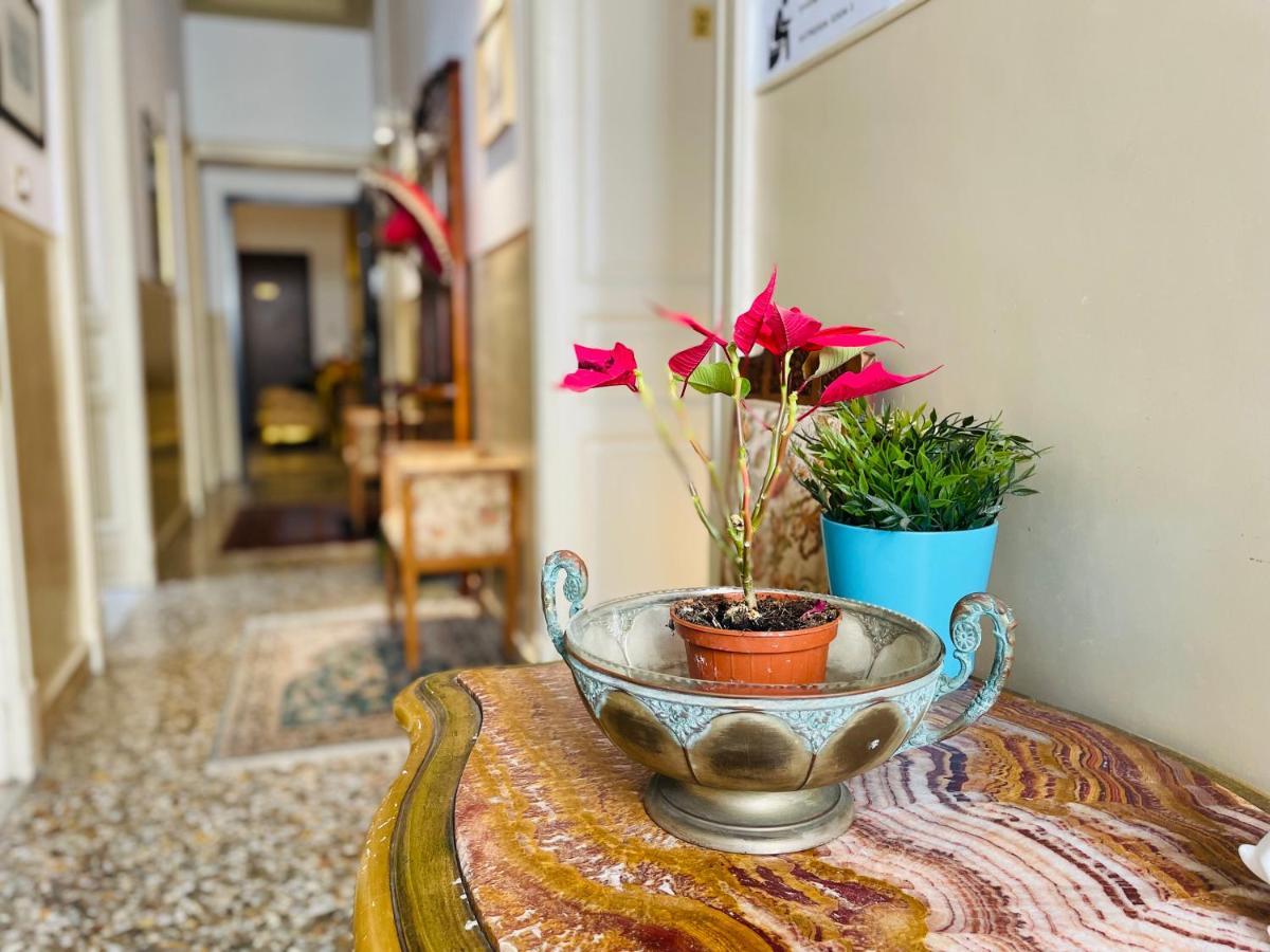 Montello Guest House & Apartment Κατάνια Εξωτερικό φωτογραφία